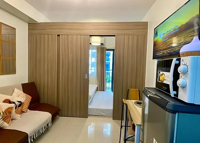 Shore 2 Residences Moa *