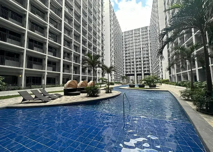 Shore 2 Residences Moa *