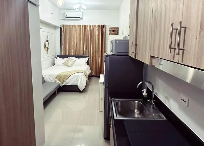 Shore 2 Residences Moa *