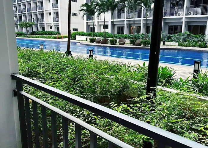 Shore 2 Residences Moa *