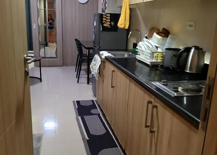 Shore 2 Residences Moa * Manila